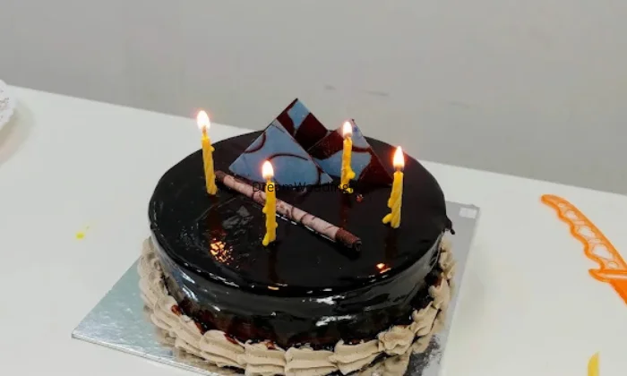 Cake  Sweet Live Bakery